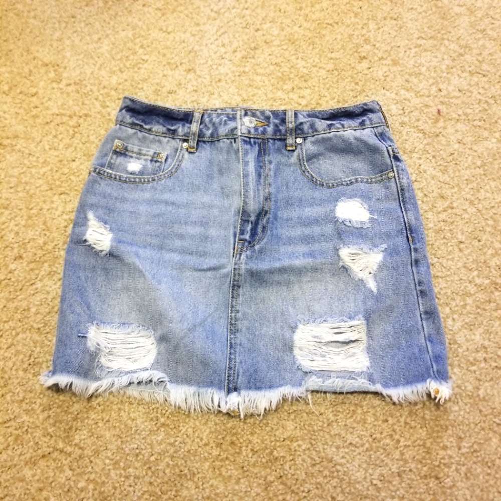 Forever 21 Distressed Denim Skirt US Women's Size 24